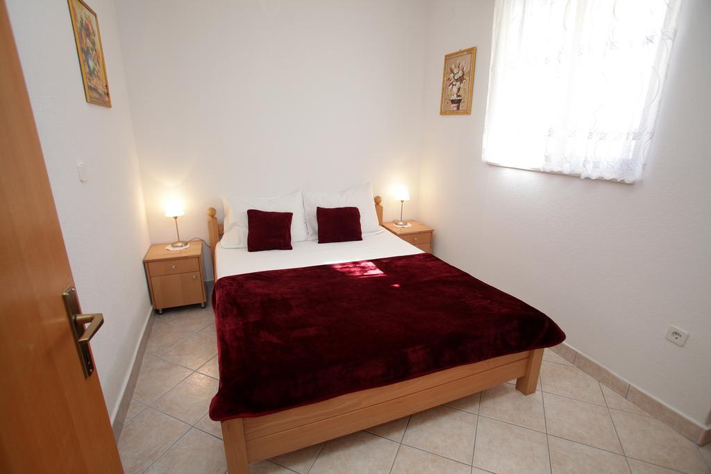 Apartments Villa Macola Trogir Exterior foto