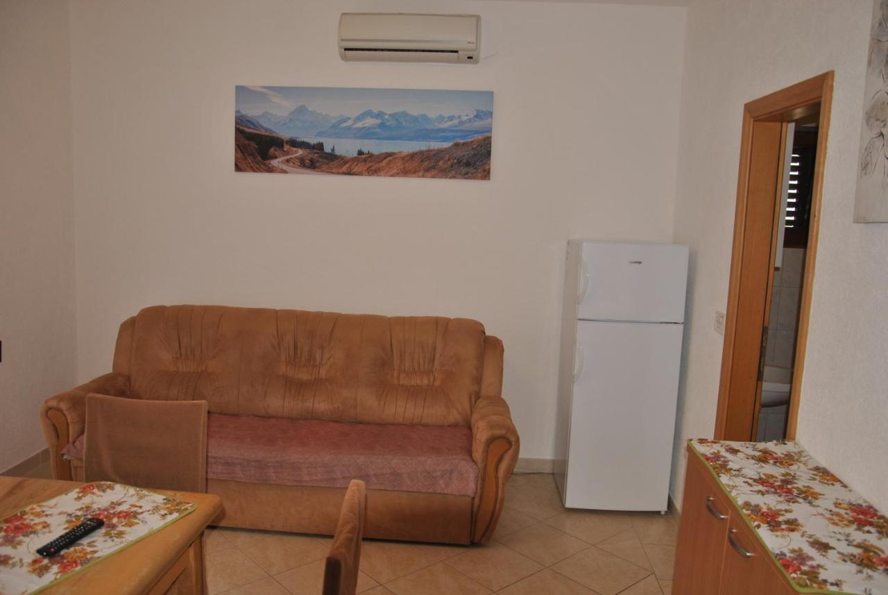Apartments Villa Macola Trogir Exterior foto
